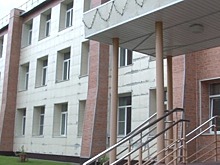 Учителя Камчатской школы №33 на проспекте Рыбаков вынуждены исправлять ошибки строителей за свой счет