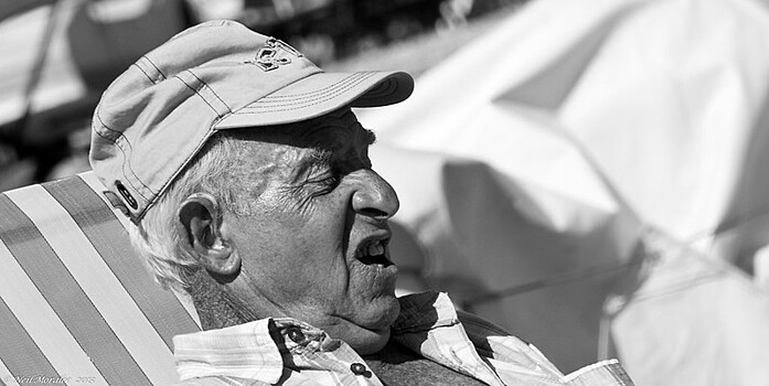 Россиян предупредили о рисках для жизни из-за сильного храпа