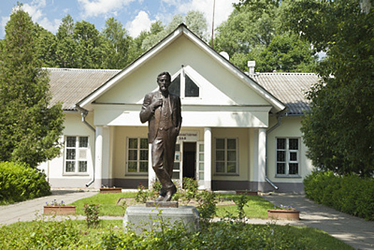 Совместную выставку отроют Мелиховский и Таганрогский музеи к юбилею Николая Чехова
