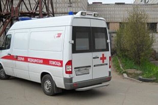 В Сызранском районе в столкновении ВАЗ-2106 и Пежо пострадали восемь челове