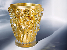 Lalique вдохновился античными богинями и жрицами