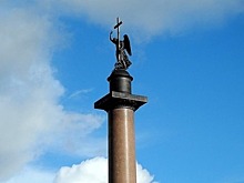Казанский кремль и Александровская колонна стали объектами культурного наследия