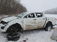 В Орловской области водитель пикапа на большой скорости съехал в кювет