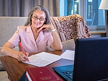 Поэзия и проза. В проекте «Московское долголетие» работает более 70 литературных мастерских