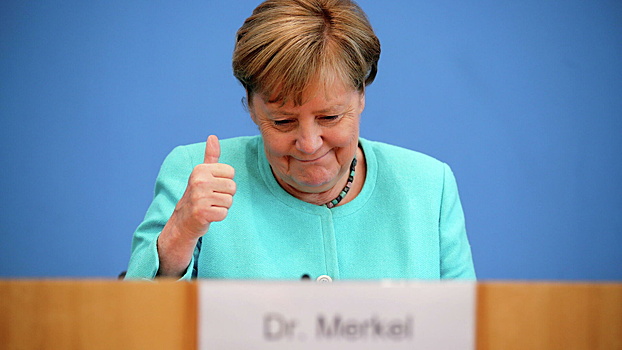 Меркель осудили за переговоры с Путиным и Лукашенко