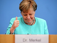 Меркель осудили за переговоры с Путиным и Лукашенко