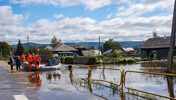 Затопленные дома в Иркутской области отремонтируют в два этапа