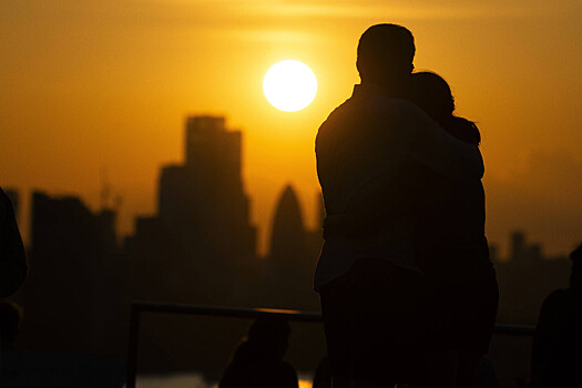 «Закопаемся в землю»: россиян призвали не бояться ледникового периода