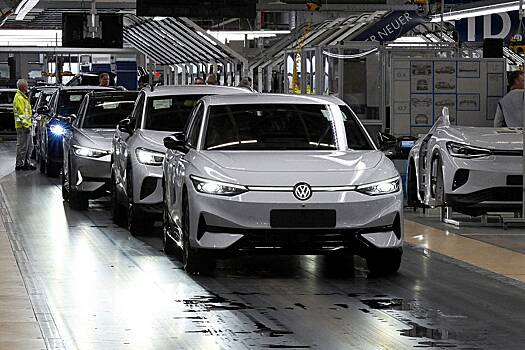 Покинувший Россию автогигант столкнулся с падением продаж