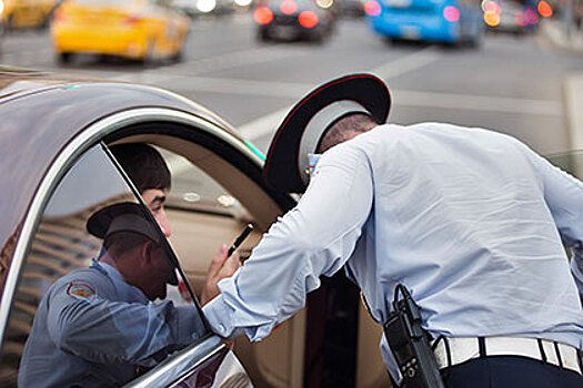 Татарского участкового уволили за штраф сотрудникам ГИБДД