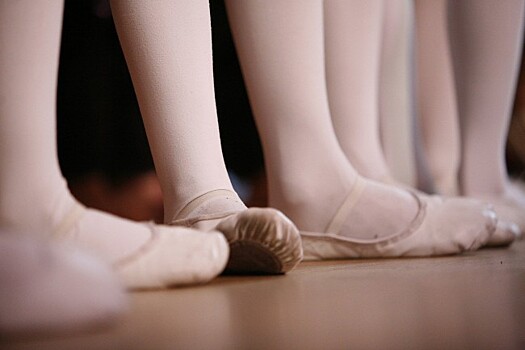 В кружке балетной гимнастики «Круазе» провели открытый урок