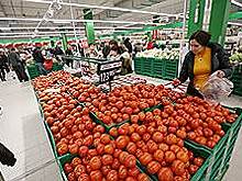 Почти 350 кг томатов из Турции уничтожили самарские таможенники