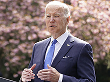 Байден пообещал Зеленскому, что США вскоре выделят Украине новый пакет оружия