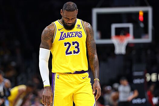 Фетисов предположил, когда и в какой команде завершит карьеру Леброн Джеймс