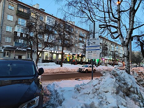 Итоги дня: ремонт платных парковок в Ижевске и замена всех старых остановок