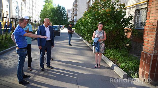 Еще в 8 гарантийных дворах Вологды проверили качество сделанного ремонта