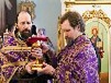 Глава Синодального отдела по тюремному служению иерей Кирилл Марковский совершил Литургию Преждеосвященных Даров в храме, расположенном на территории СИЗО-3 ГУФСИН России по г. Москве