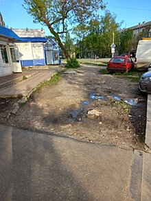 Когда на Дзержинского вместо разбитых тротуаров появится брусчатка?