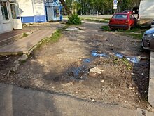 Когда на Дзержинского вместо разбитых тротуаров появится брусчатка?