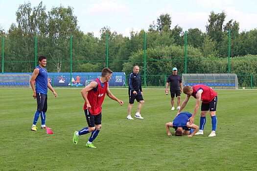 Дмитрий Черышев провел первую тренировку ФК «Нижний Новгород» (ФОТО)