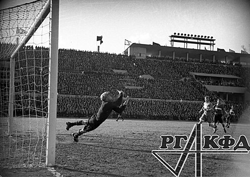 Чемпионат СССР по футболу 1941 года: игра, остановленная войной