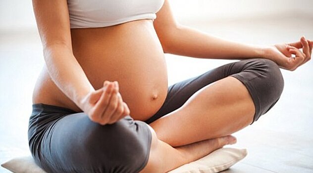 Йога во время беременности может лишить зрения