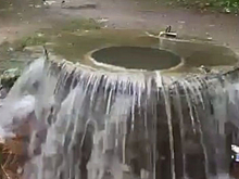 В ХМАО включили фекальный фонтан