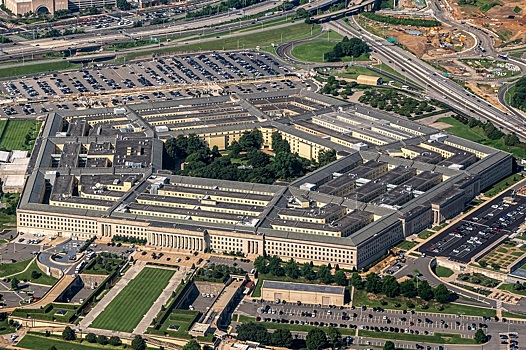 СМИ: Пентагон использует секретное оружие, которым могли облучать американцев на Кубе