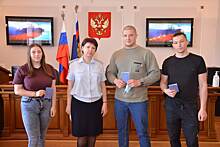 Еще трое граждан ДНР получили временные документы в Оренбургской области