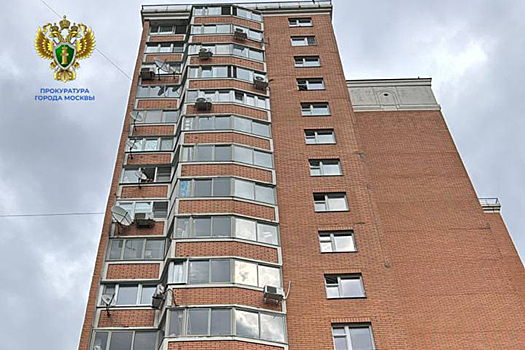 Выяснились обстоятельства инцидента на улице Обручева, где юноша изрезал ножом своих родных