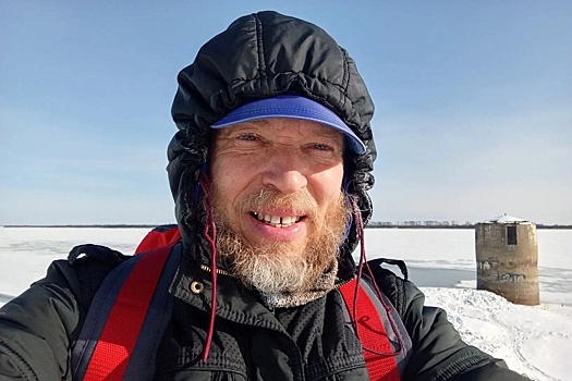 Хабаровчанин за месяц вытащил двух человек, провалившихся под лед