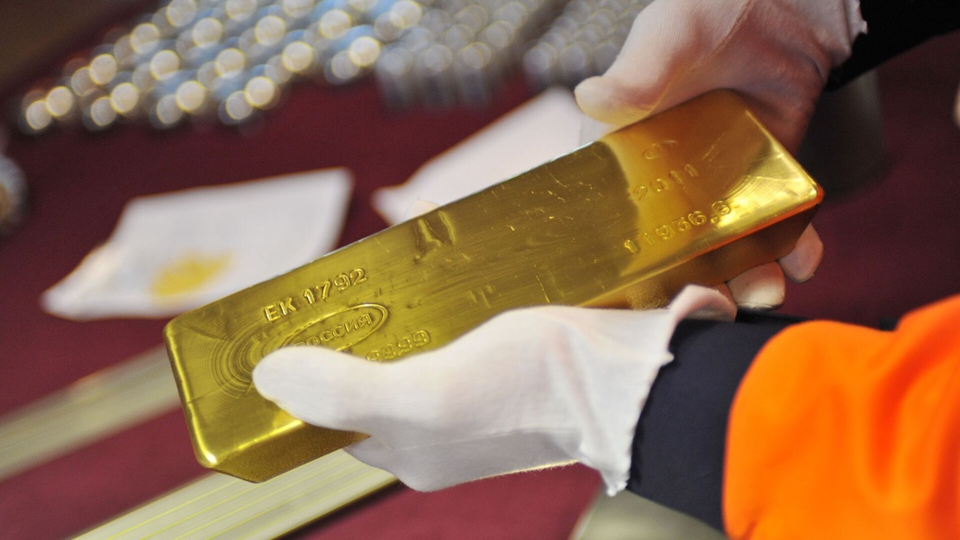 ЦБ призывает банки усилить контроль за покупкой драгоценных металлов