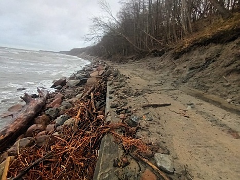 В Калининградской области прошедшие шторма размыли практически все пляжи
