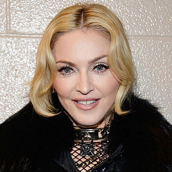 Глаза на затылке: неудачная подтяжка Мадонны превратила ее в гуманоида
