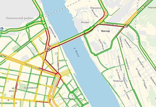 От Первомайской до Авиаторов: Ярославль встал в гигантскую пробку. В чём причина