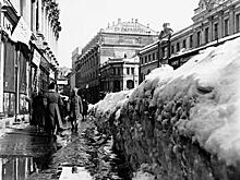 Унесенные снегом. Как борются с последствиями стихии в Москве и городах Европы