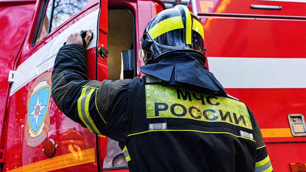 Академия МВД загорелась в Москве