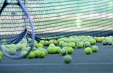 Специальный корт для игры в теннис открыли в Ковровом переулке