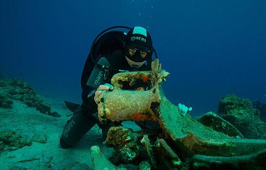 Археологи нашли фрагменты торгового судна 18 века в Красном море