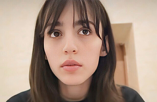 Сбежавшая от семьи 19-летняя девушка из Чечни выехала из России