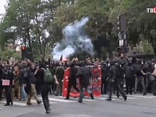 В Париже возобновились массовые акции протеста