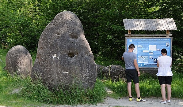 В Румынии ожили камни