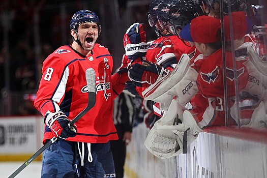 Александр Овечкин выдал лучшую стартовую серию в карьере и вышел в лидеры бомбардирской гонки НХЛ