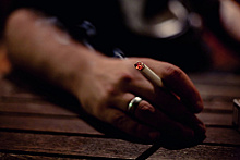 «Нелогично» — эксперты и пользователи соцсетей о штрафах для родителей за курящих детей