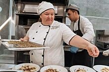 «Рамзану Кадырову готовлю лобстеров». Как юрист стала популярным поваром ЧР