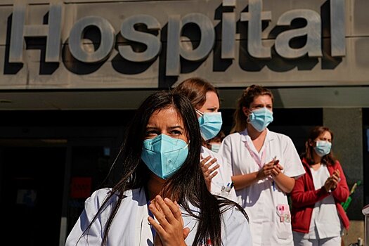 Почему медсестры Мадрида бастуют в разгар заболеваемости COVID-19