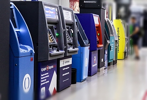 Омичи попытались взорвать банкомат с четырьмя миллионами наличных (видео)