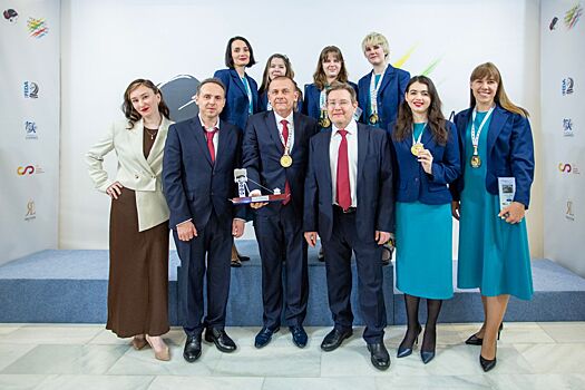 Шахматы, женская сборная России выиграла золото командного ЧМ-2025: наши девушки выиграли все матчи турнира – как это было?