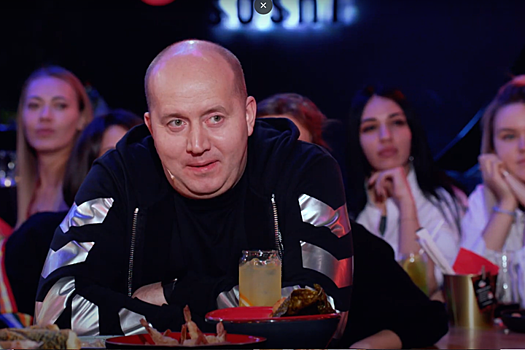 «Красивые мне не пишут»: актер Бурунов рассказал, какие женщины ему нравятся