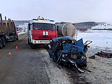 Три человека стали жертвами ДТП с молоковозом в Красноярском крае
